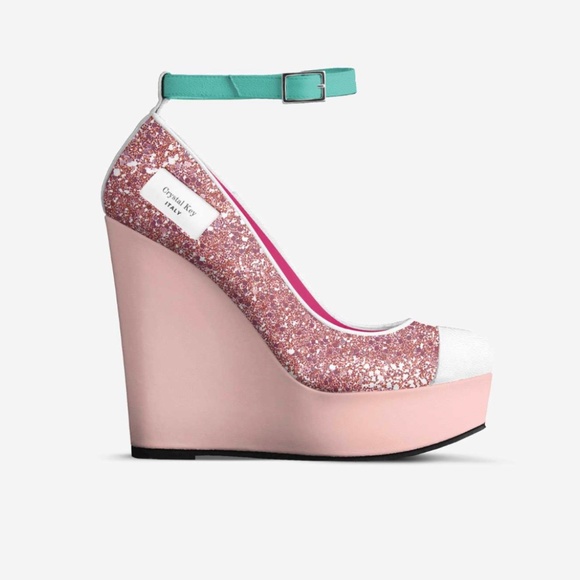 Crystal Key Limited Edition - Picture 2 of 9